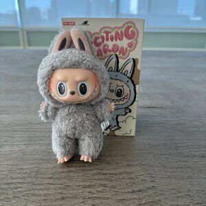 NIB BRAND NEW LABUBU MACARON - SESAME BEAN (GRAY) - POPMART!